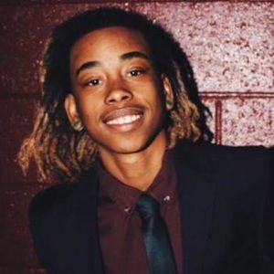 Meet your Posher, Ari